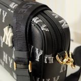  2459 - HÀNG CHÍNH HÃNG - TÚI ĐEO CHÉO MLB NY MONOGGRAM DIA NEW YORK YANKEES - ĐEN - CODE: 7ACRM084N 50BKS 