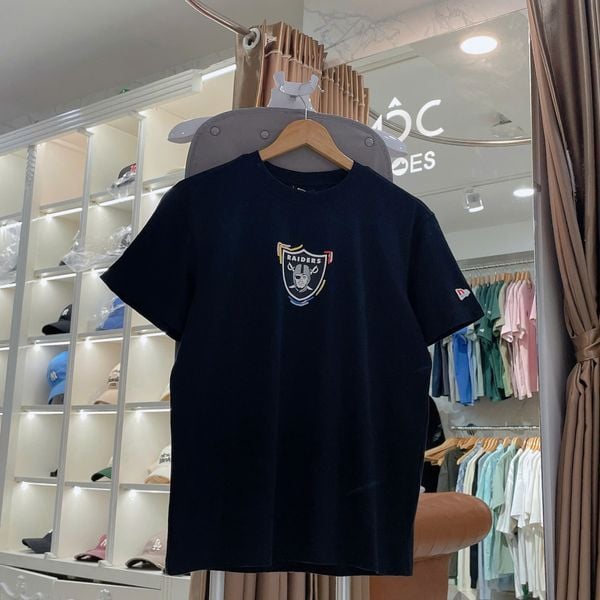  2650 - HÀNG CHÍNH HÃNG - ÁO THUN NEW ERA - RAIDER 7 MÀU - ĐEN - CODE: 14441020 