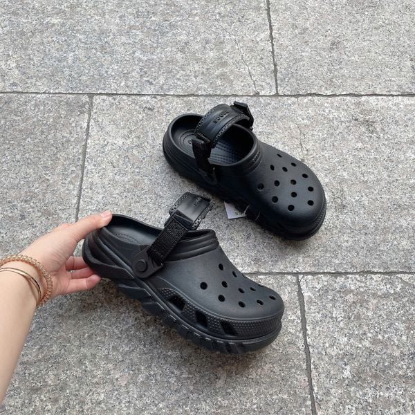  2640 - HÀNG CHÍNH HÃNG - GIÀY CLOG UNISEX CROCS DUET MAX - ĐEN FULL - CODE: 208776-001-1FT 