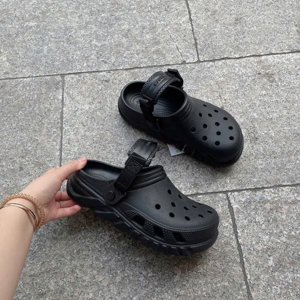  2640 - HÀNG CHÍNH HÃNG - GIÀY CLOG UNISEX CROCS DUET MAX - ĐEN FULL - CODE: 208776-001-1FT 