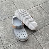  2639 - HÀNG CHÍNH HÃNG - GIÀY CLOG UNISEX CROCS DUET MAX - XÁM ĐẾ TRẮNG - CODE: 208776-1FT 