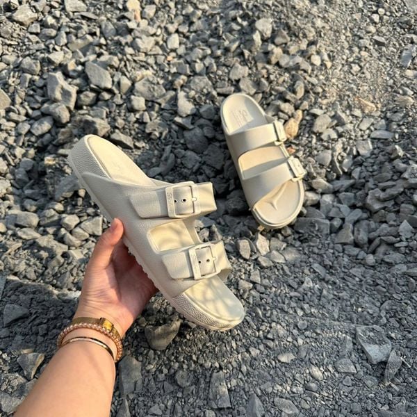  2665 - HÀNG CHÍNH HÃNG - DÉP SKECHERS - FOAMIES CALI BREEZE 2.0 - TRẮNG - CODE: 111590-WHT 