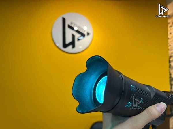 Đèn FSD-168 Led Spotlight RGB trợ sáng chụp ảnh quay video ánh sáng linh hoạt