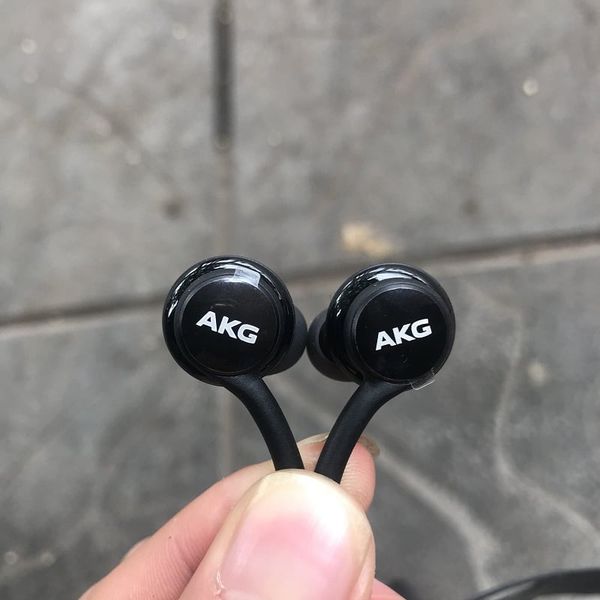 Tai Nghe Earphone AKG S10+