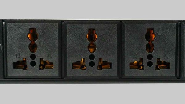 CAVS MC800 Bộ quản lý nguồn audio chính hãng