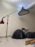 Chân đèn chữ C cao 3.3m Arm 2.5m