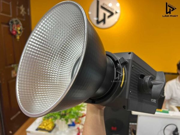 Đèn LED Nanlite FS-200B Bi đèn studio công suất lớn ánh sáng mịn
