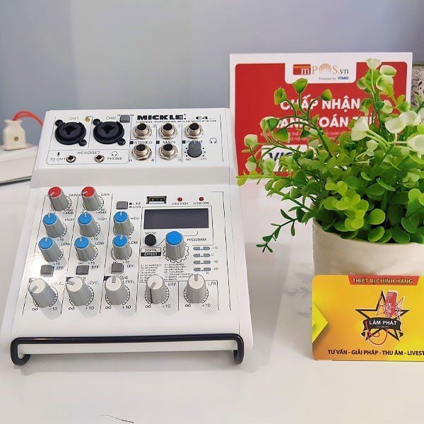 Combo Hát Live Mixer Mickle E4 Và Micro Không Dây Max 56