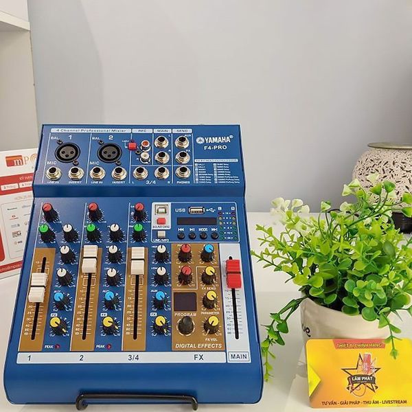 Combo Hát Live Mixer Yamaha F4 Pro Và Micro Takstar PC K200
