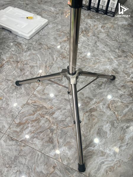 Giá treo màn hình TV Inox LP-2450