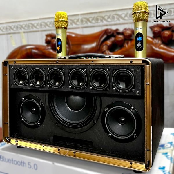 Loa karaoke xách tay AZ Pro AZ388 có 9 đường tiếng