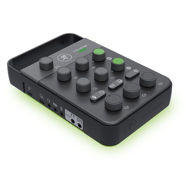 Mackie M Caster Live Mixer mini làm podcast âm thanh stereo