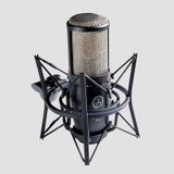 Bộ Sound Card Focusrite Solo Gen 3 Và Mic AKG P220