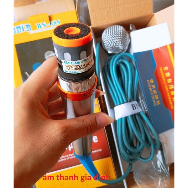 Micro Karaoke BNIB BN 688