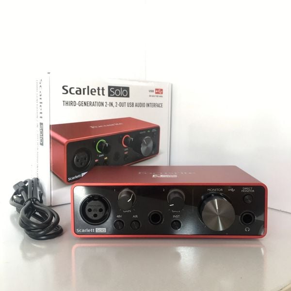 Combo Sound Card Focusrite Solo Gen 3 Và Micro Takstar PC K850
