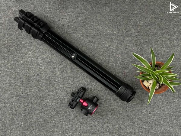 Tripod Ulanzi TT51 Chân máy ảnh nhỏ gọn hợp kiêm nhôm siêu bền