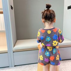 Đồ bộ bé gái LOBY gồm quần đùi áo cộc in họa tiết hoa B0503051