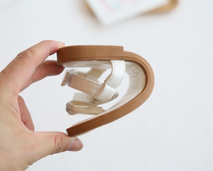 Dép xỏ ngón bé gái có quai sau điệu đà và tiện lợi G0105014