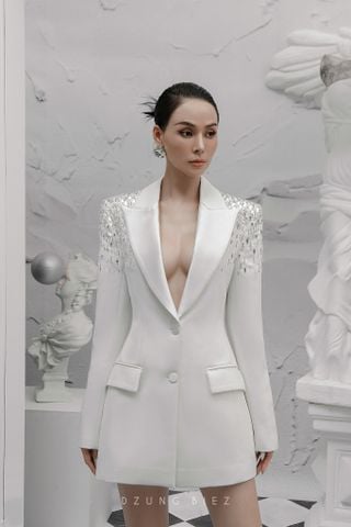 Áo vest đính sequin trắng