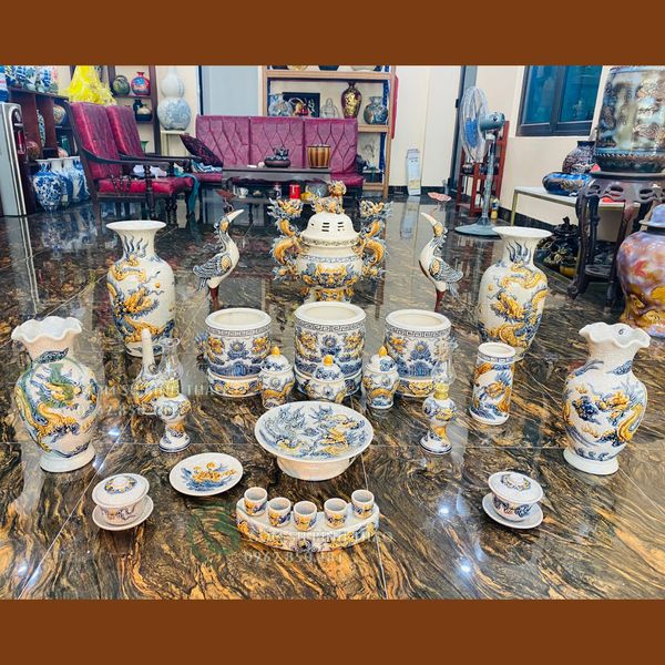  Bộ ban thờ men rạn đắp nổi cao cấp Bát Tràng ban 1m97 - 2m17 BT17 