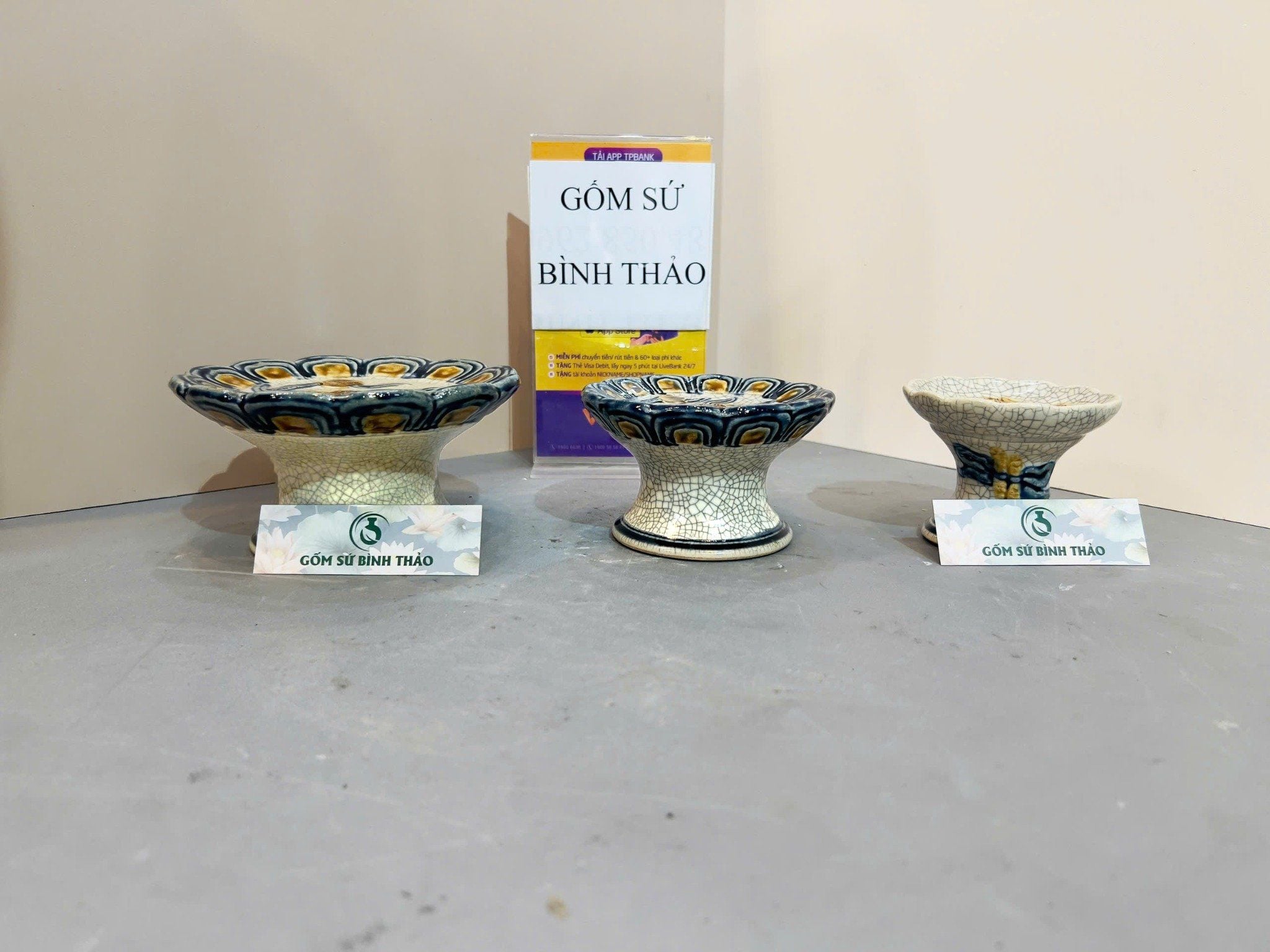  Chân nến thờ Men rạn Đắp nổi PA 