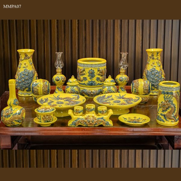  Bộ đồ thờ gốm sứ Bát Tràng bộ 1 bát hương Hợp mệnh Kim & Thổ - Gốm nghệ nhân Bát Tràng MMPA07 