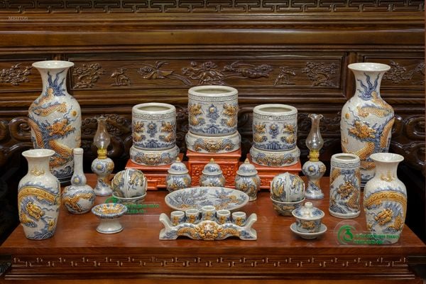  Bộ Bát hương thờ Gia tiên Gốm sứ Bát Tràng Men rạn Đắp nổi - Hàng chuẩn Nghệ nhân MRBT06 