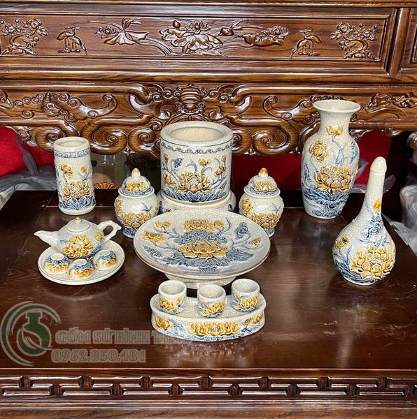  Đồ thờ men rạn Họa tiết Sen đắp nổi Bát Tràng hàng Nghệ nhân MRPA07 