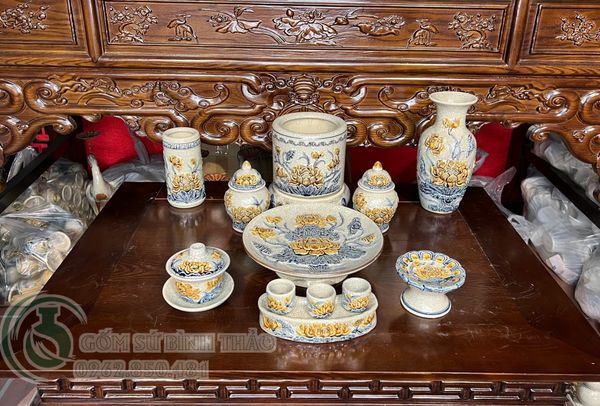  Đồ thờ gốm bát tràng họa tiết Hoa sen Men Rạn đắp nổi Bát Tràng hàng Nghệ nhân MRPA08 