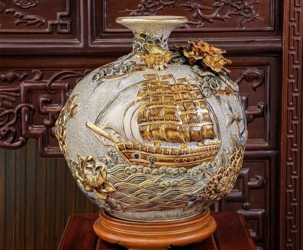  Bình hút lộc Thuận buồm Xuôi Gió Đắp nổi Vẽ vàng 24K - Hàng Nghệ nhân Bát Tràng HLHNTBVV 