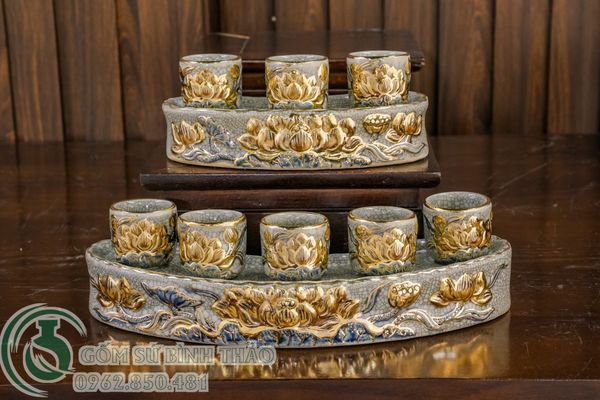  Kỷ thờ Sen Men rạn Đắp nổi Vẽ vàng 24K 