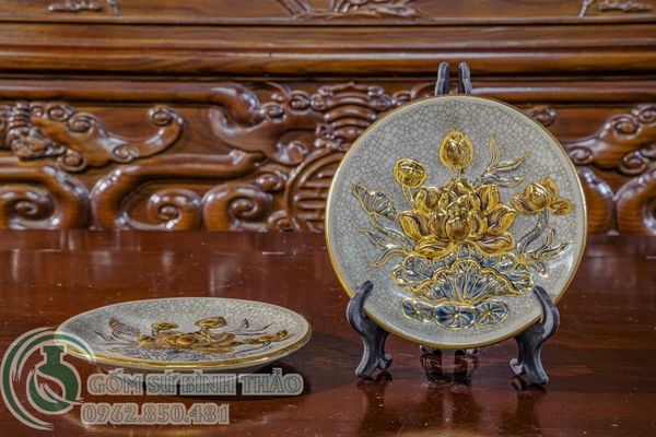 Đĩa trầu Men rạn Đắp nổi Vẽ vàng 24K 