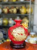  Bình phong thủy thu hút tài lộc Gốm sứ Bát Tràng dát vàng cao cấp HLVHTBDV 