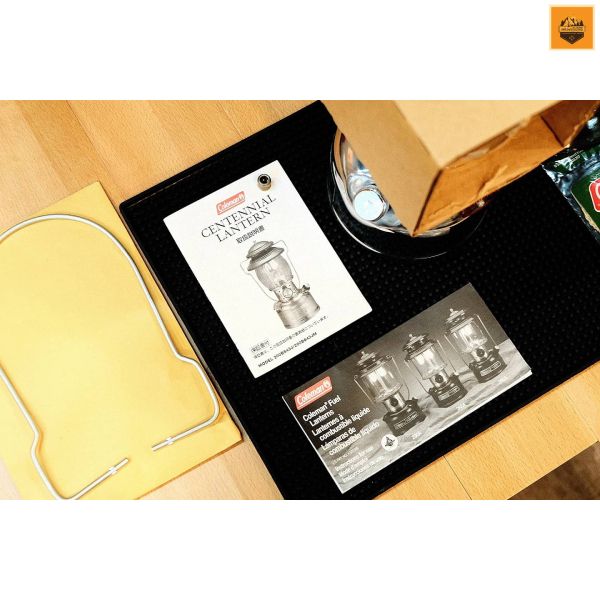 Đèn Măng Xông Coleman Centennial Lantern 100th Anniversary Limited Edition Date 2/2000