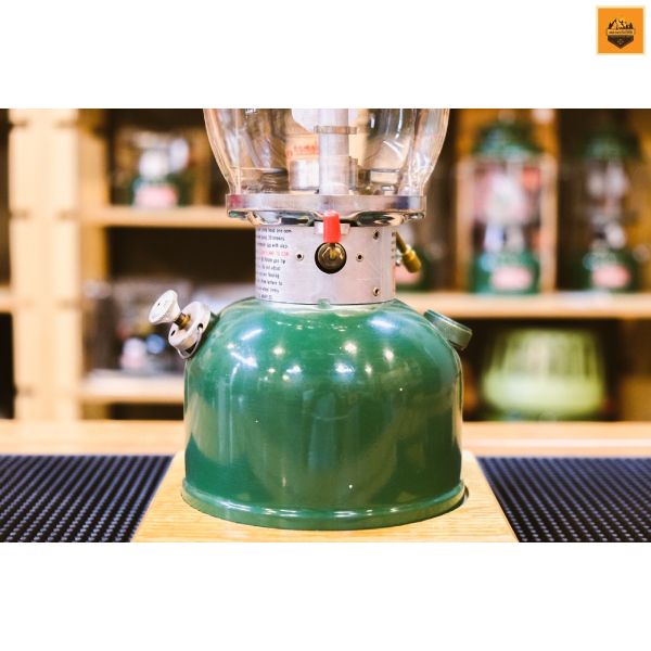 Đèn măng xông Coleman Vintage Single Mantle 201 Kerosene Green Lantern Date1981 ( Used )