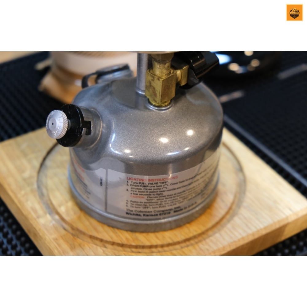 Đèn Măng Xông Coleman Peak 1 Duel Fuel Lantern 229 Date 1996