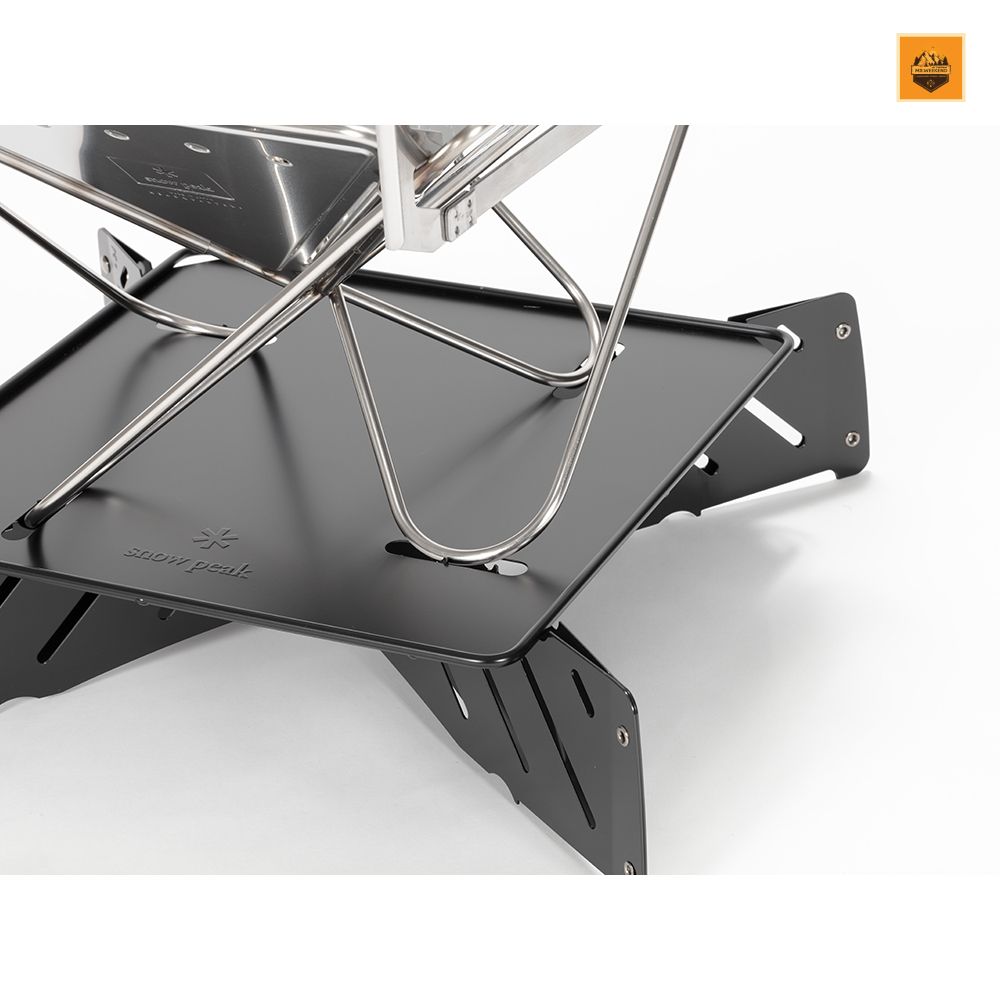 Đế lót bếp củi Snow peak Base Plate Stand M/L, ST-032BS
