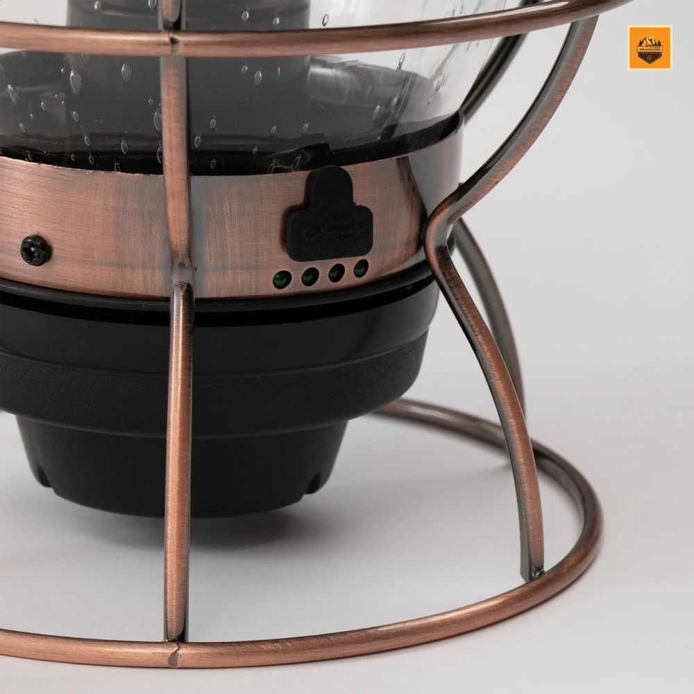 Đèn Barebones Railroad Lantern