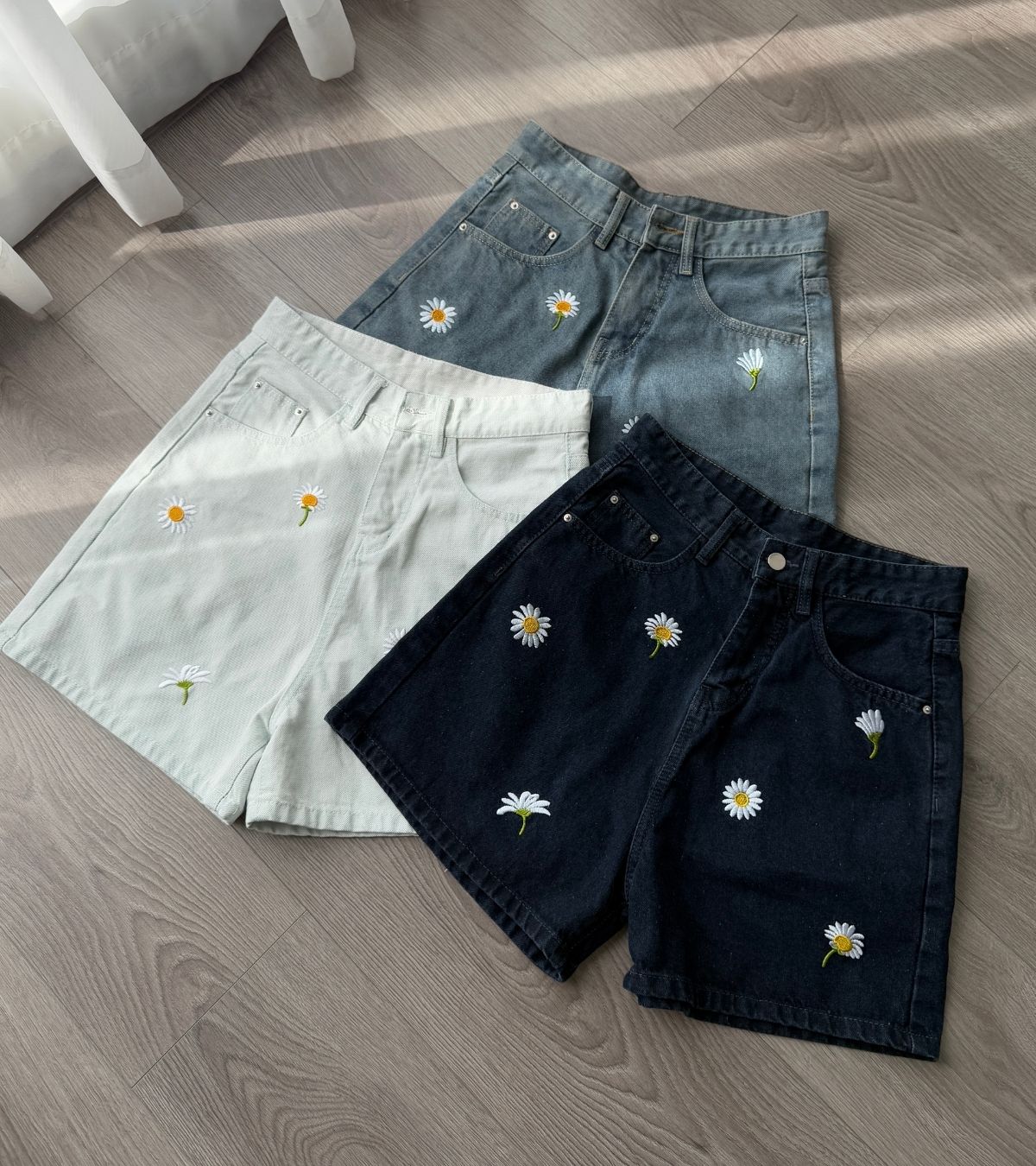  QUẦN JEANS CEMMERY - DAISY SHORT 