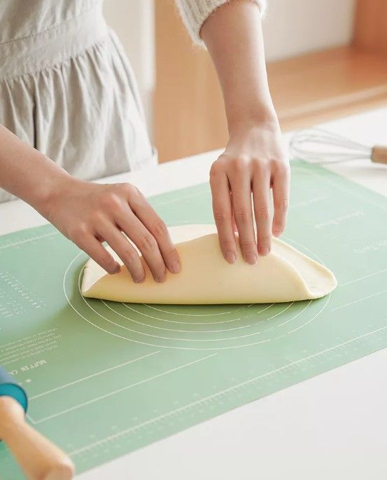Tấm lót nhồi bột bằng silicone