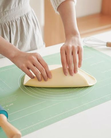 Tấm lót nhồi bột bằng silicone