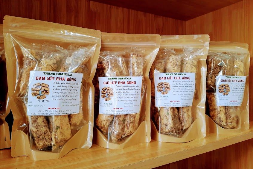 GRANOLA - THANH GẠO LỨT MIX HẠT DINH DƯỠNG, KHOAI MÔN, BÍ ĐỎ, HẠT SEN, ĐẬU ĐEN, RONG BIỂN