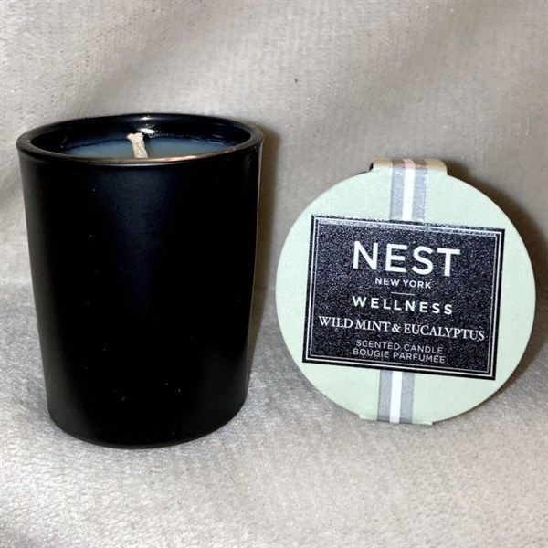  Nến Thơm Nest Fragrances Wellness Wild Mint & Eucalyptus MINI Votive Candle .95oz, 27g 