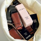  Son bóng Hera Sensual Spicy Nude Gloss màu 462 Speechless 