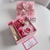  Hộp Quà Màu Hồng 4 Hoa Mix - Son Dài 