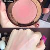  Má Hồng Charlotte Tilbury Cheek to Chic Swish & Glow Blusher - Ecstasy 