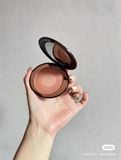  Má Hồng Charlotte Tilbury Cheek to Chic Swish & Glow Blusher - Pillow Talk 