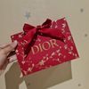 Túi Giấy Dior Nơ Ruy Băng Hoa Đỏ 19x5x14x7cm