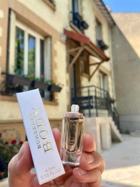 N c Hoa Burberry Body by Burberry Mini EDT 4.5ml Ko N p M Ph m Socutelipstick Ti m Socute