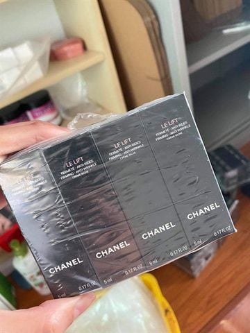 LE LIFT SKINRECOVERY SLEEP MASK Mặt nạ Tẩy tế bào chết CHANEL #45 LE LIFT SKINRECOVERY SLEEP MASK Mặt nạ Tẩy tế bào chết CHANEL